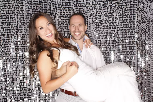 Photo Booths: LOL Photo Booth 15