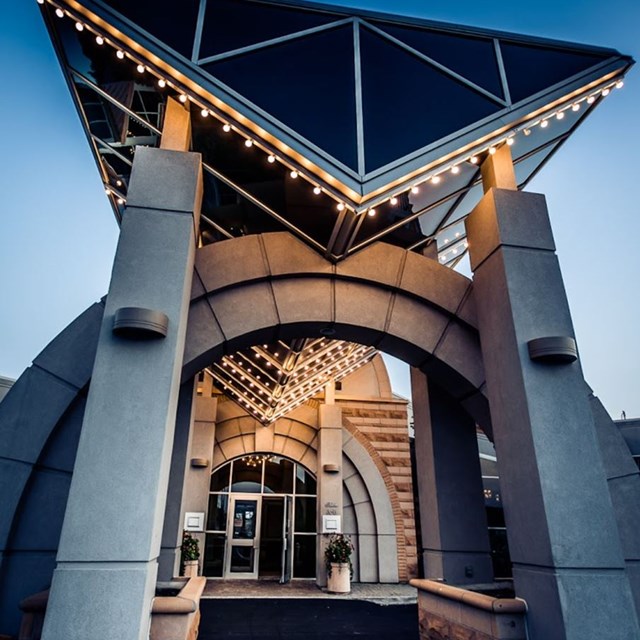 Banquet Halls: La Primavera Event Space 1