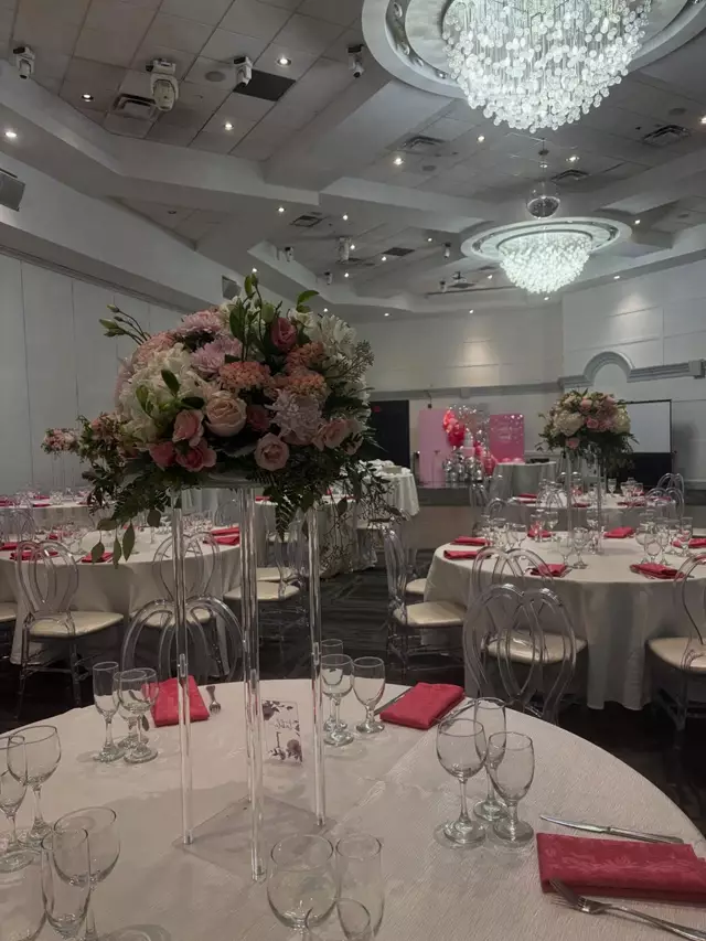 Banquet Halls: La Primavera Event Space 3