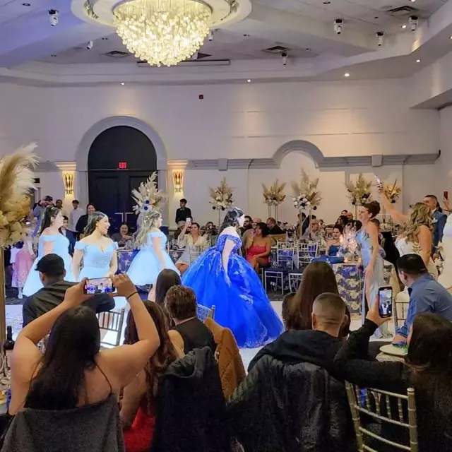 Banquet Halls: La Primavera Event Space 1