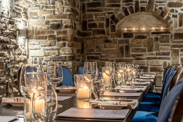 Restaurants: La Vecchia Ristorante 16