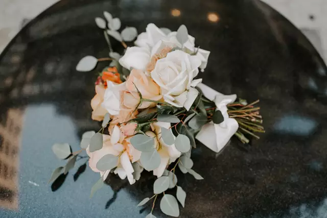 Florists: Lace and Bloom 4