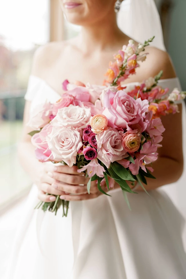 Lace and Bloom, Toronto