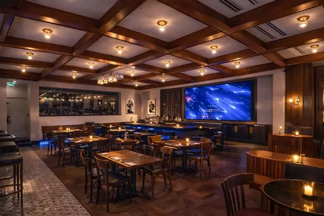 Restaurants: Lago Pizza & Pasta Bar 7