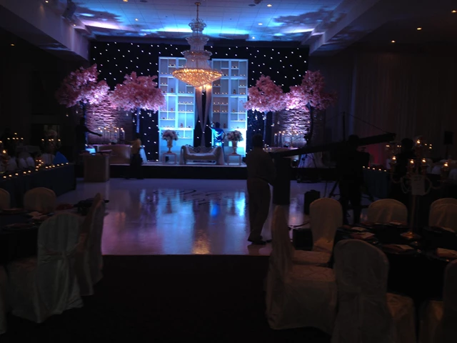 Lakeshore Convention Centre, Mississauga