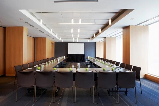 Hall of Fame U Shape