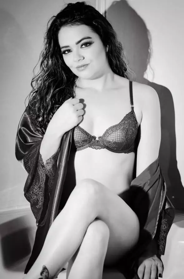 Hair & Makeup: Lena K Makeup 10