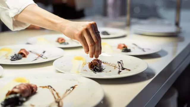 Full Service Caterers: Liberty Oak Catering and Events 8