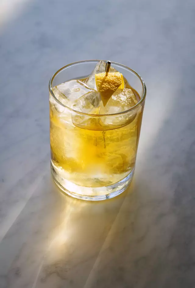 Restaurants: Lisbon Hotel 11