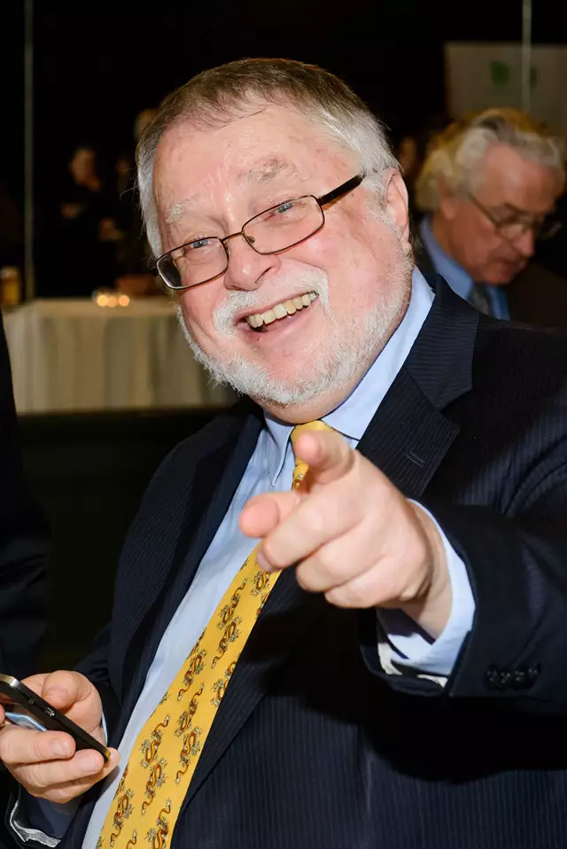 Photographers: Livingface Photography 6