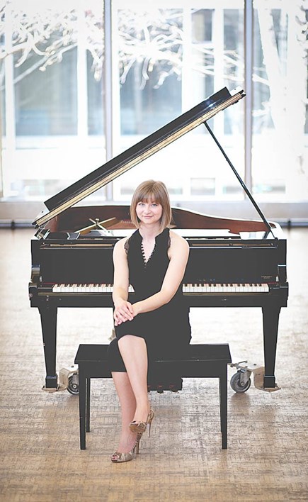 Image - Liz Craig, Pianist