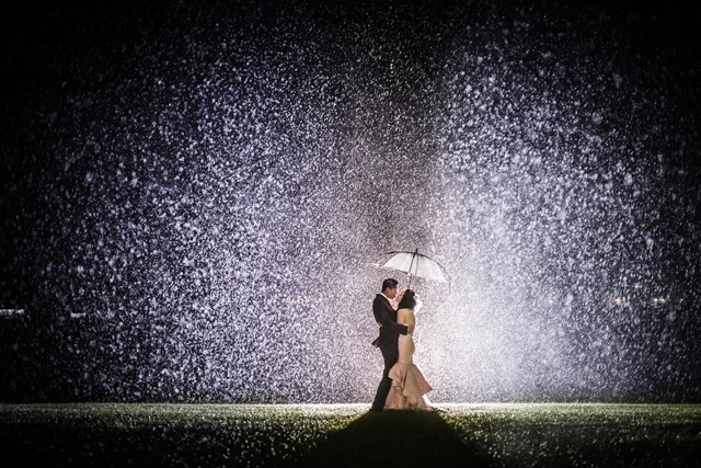 Toronto Wedding Photography in the rain