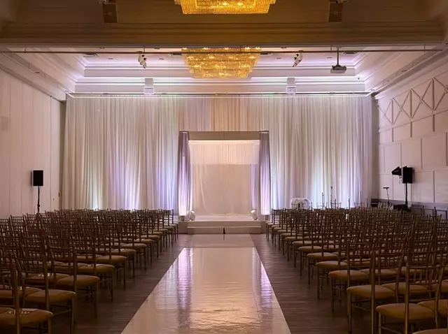 Audio / Visual: Lux Audio Visual 9