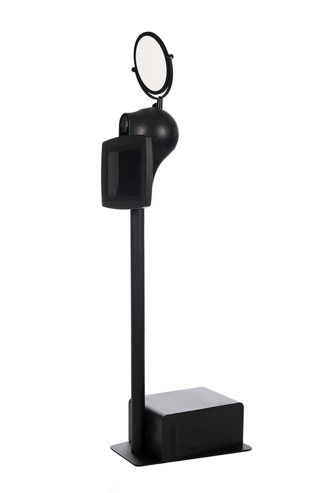 Lux Photo Booth, Toronto