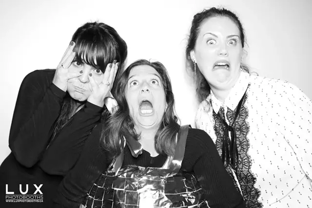 Photo Booths: Lux Photo Booth 2