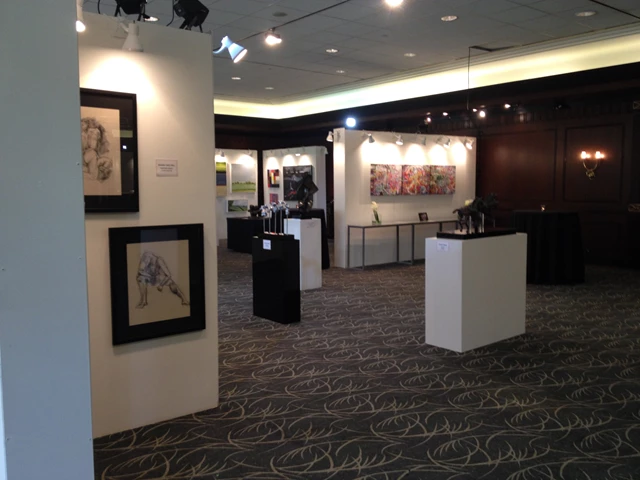 Display Walls and Columns
