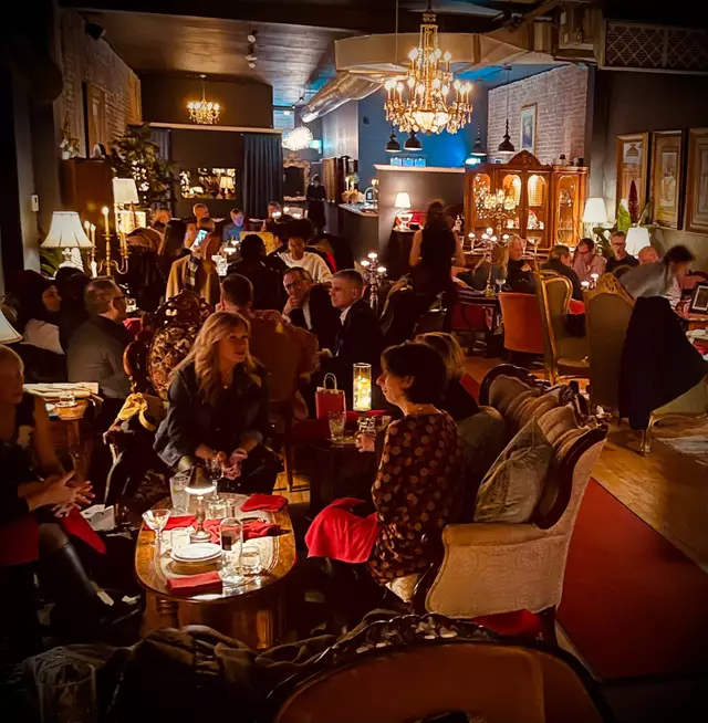 Restaurants: MY HOUSE Lounge & Events 26