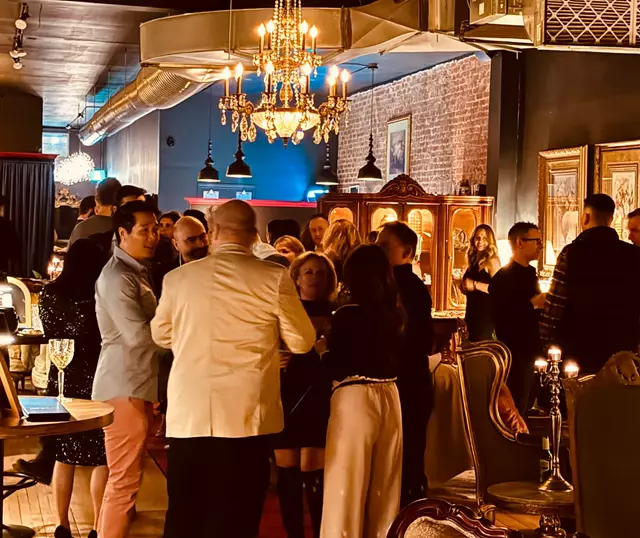 Restaurants: MY HOUSE Lounge & Events 27