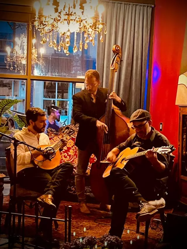 Restaurants: MY HOUSE Lounge & Events 11