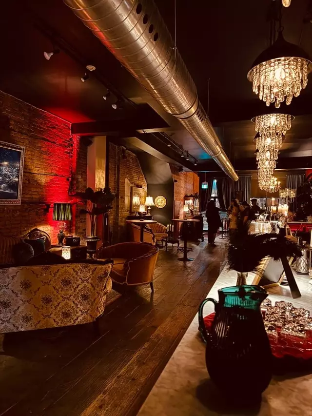 Restaurants: MY HOUSE Lounge & Events 5