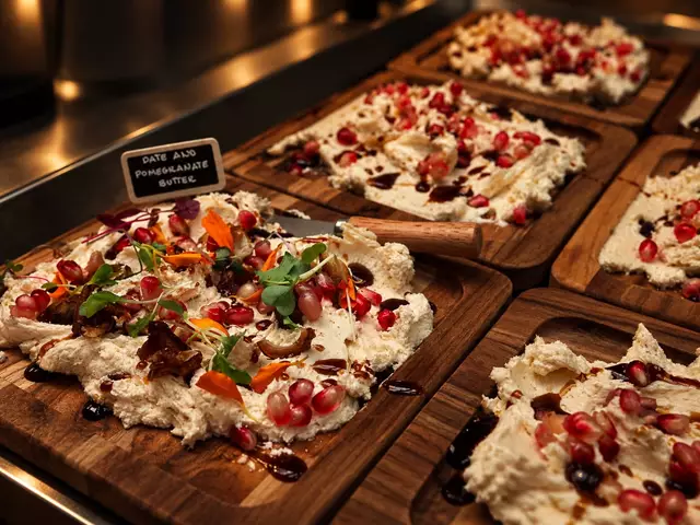 Full Service Caterers: Ma-Ro Catering 4