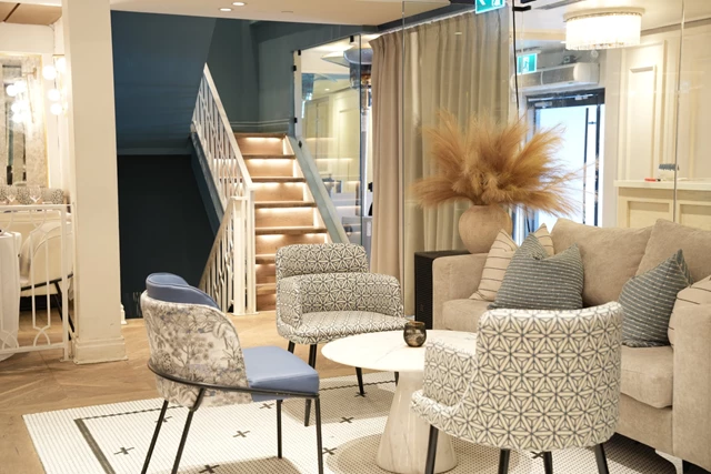 Restaurants: Mademoiselle Raw Bar + Grill 4