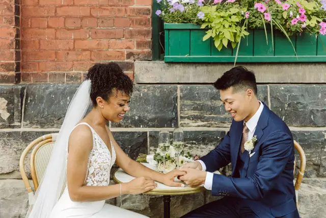 Photographers: Magnolia Studios 3