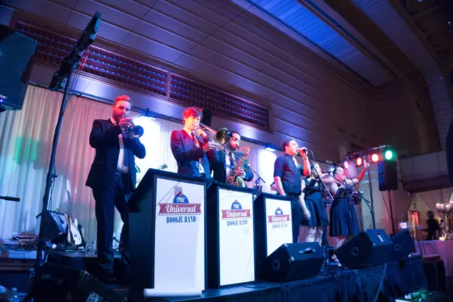 Live Music & Bands: Main Event Music 8