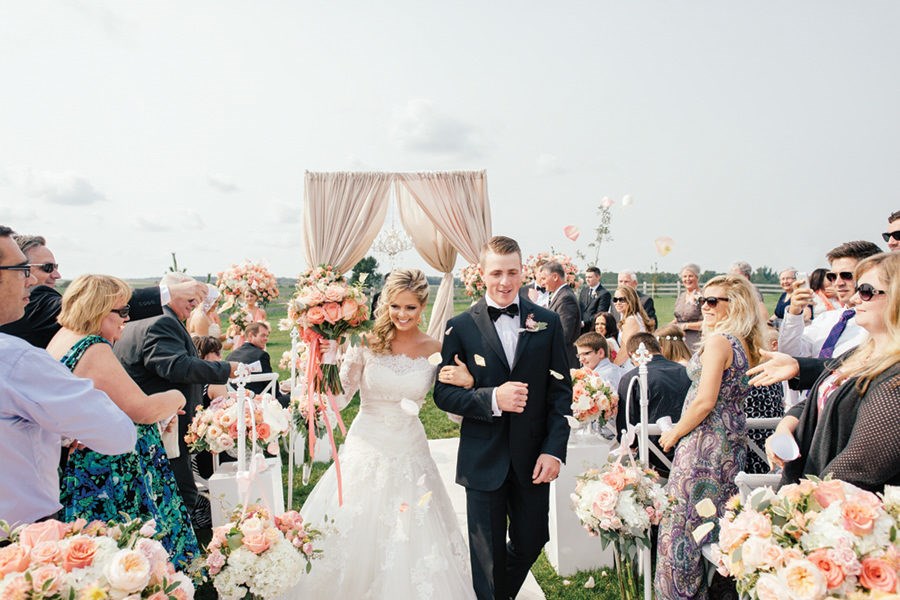Mango wedding dress store