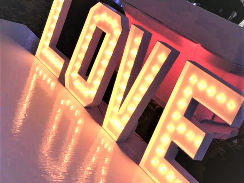 Wedding display, LOVE, Marquee Letters