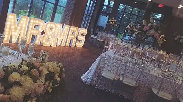 Marquee Letters: Marquee Marc 5