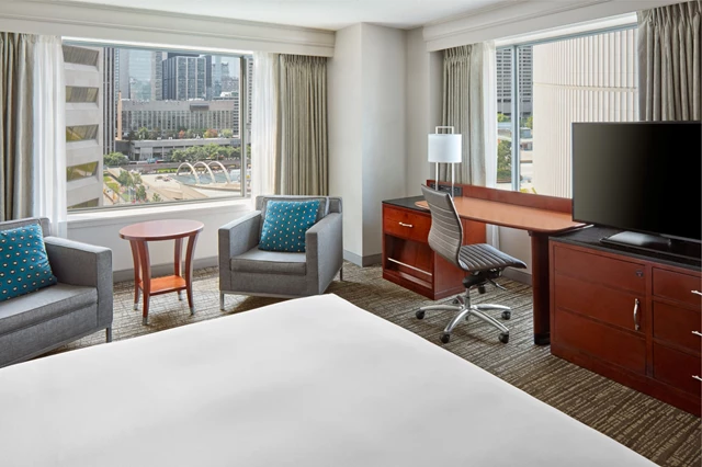 Hotels: Marriott Downtown at CF Toronto Eaton Centre 8