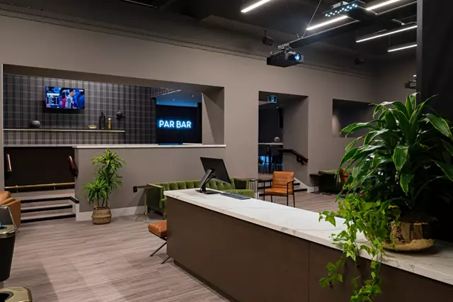 Hotels: Marriott Downtown at CF Toronto Eaton Centre 25