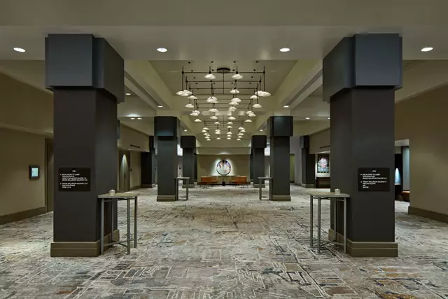 Hotels: Marriott Downtown at CF Toronto Eaton Centre 10