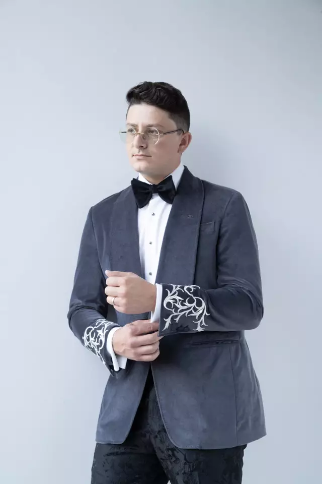 Menswear: Matthew Davignon 1