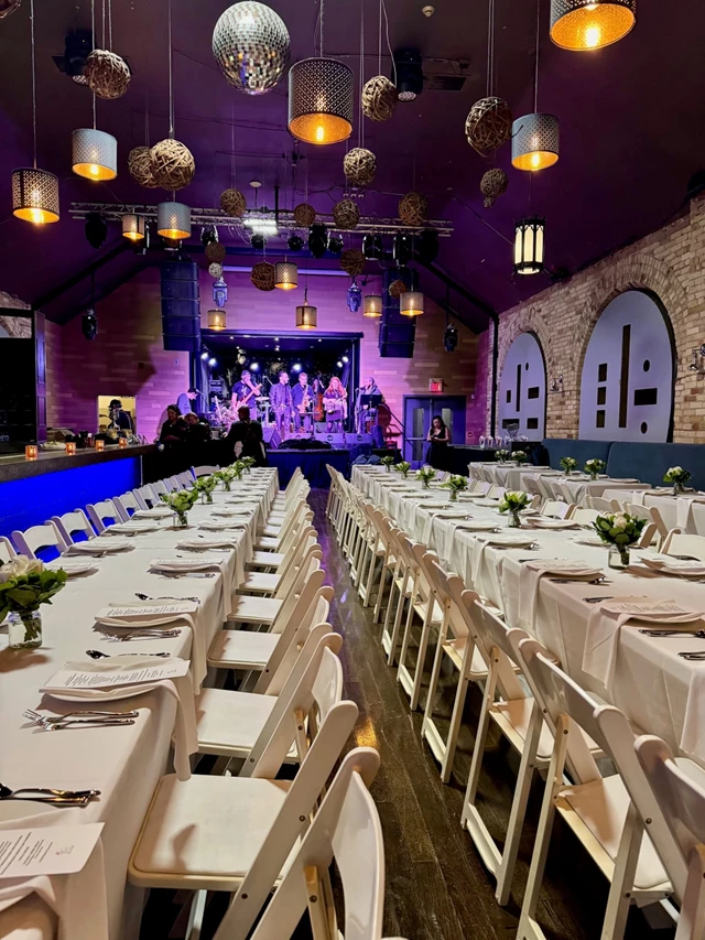 Full Service Caterers: Me & Julio Catering 24
