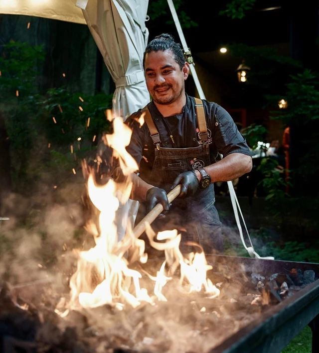 Full Service Caterers: Me & Julio Catering 14
