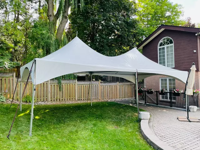 Furniture Rentals: Meadowvale Party Rentals 10