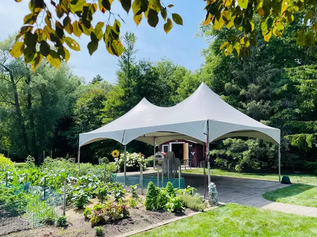 Furniture Rentals: Meadowvale Party Rentals 1