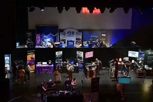 Event Theatres: Meridian Hall 9