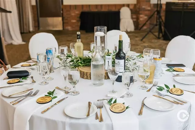 Golf & Country Clubs: Mill Run Golf Club 12