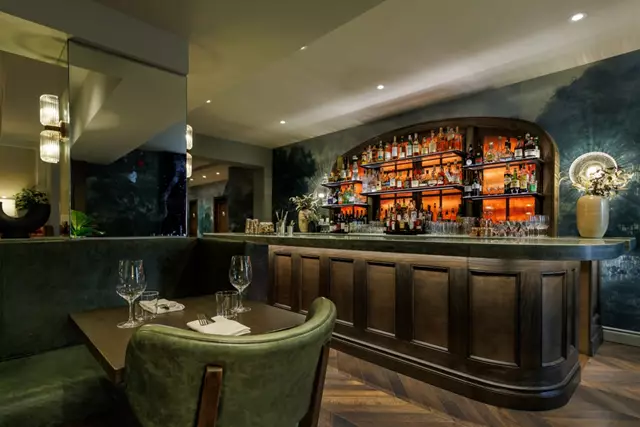 Restaurants: Miller Uptown 8