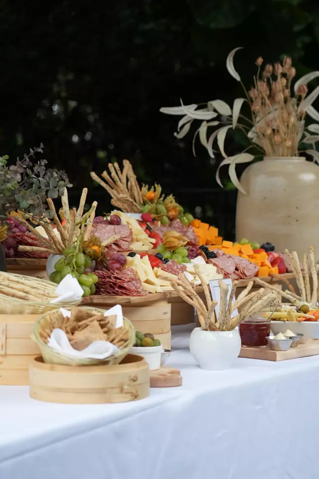 Restaurants: Miller Uptown 20