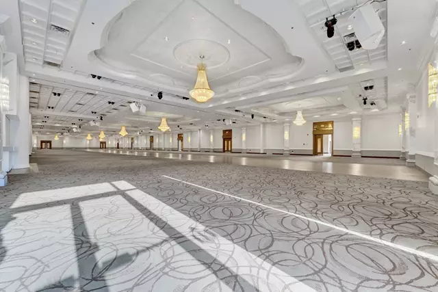 Banquet Halls: Mississauga Convention Centre 3