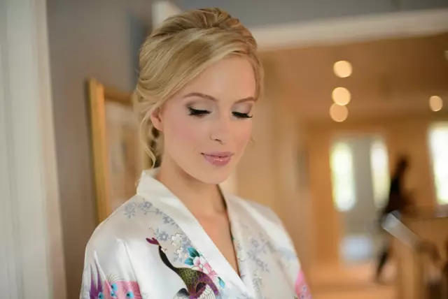 Hair & Makeup: Mobile Makeovers 5