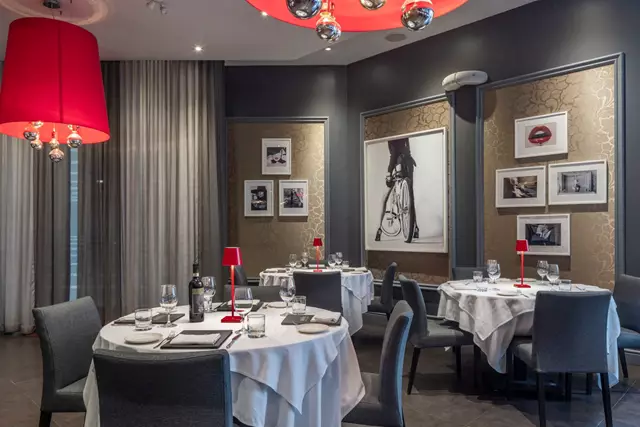 Restaurants: Modus Ristorante 12