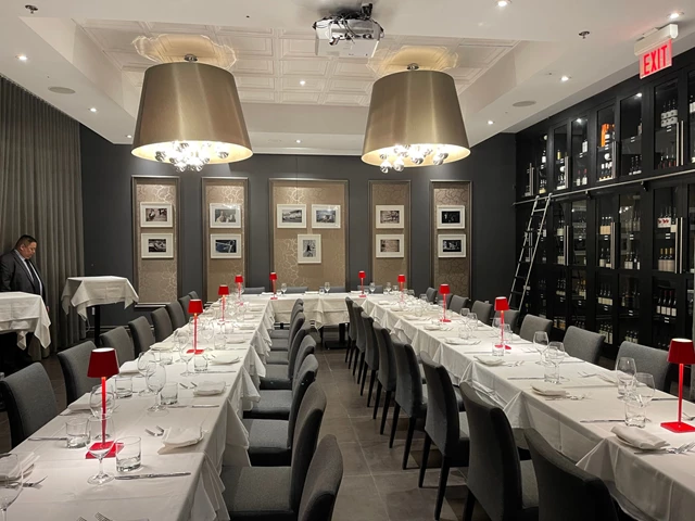 Restaurants: Modus Ristorante 2