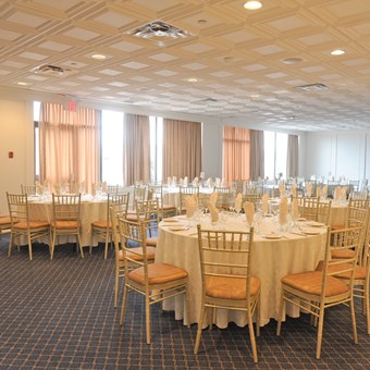 Banquet Halls: Montecassino Hotel & Event Venue 16