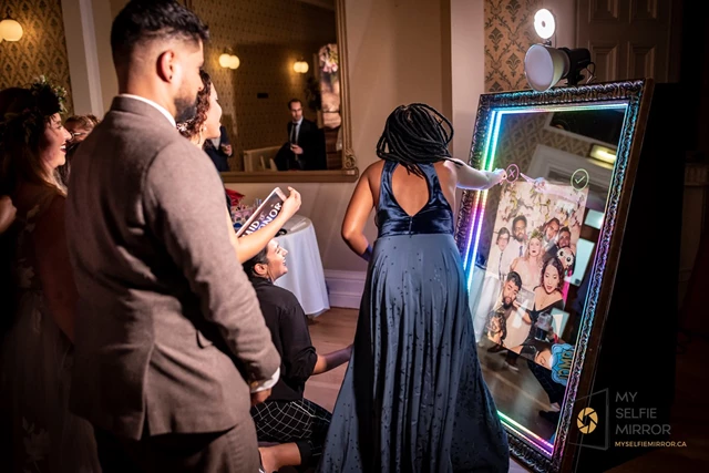 My Selfie Mirror Photo Booth, Toronto