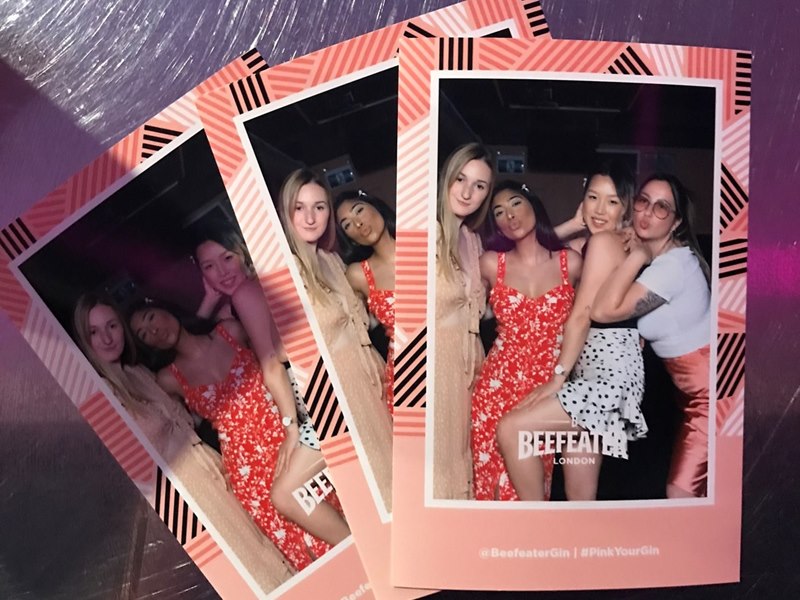 My Selfie Mirror Photo Booth